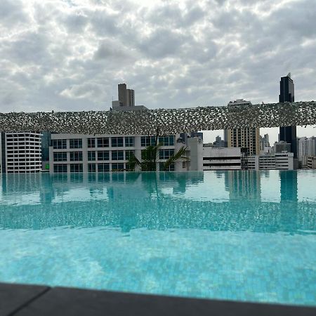 Gran Evenia Panamá Hotel Esterno foto Skyline pool at the 33rd floor